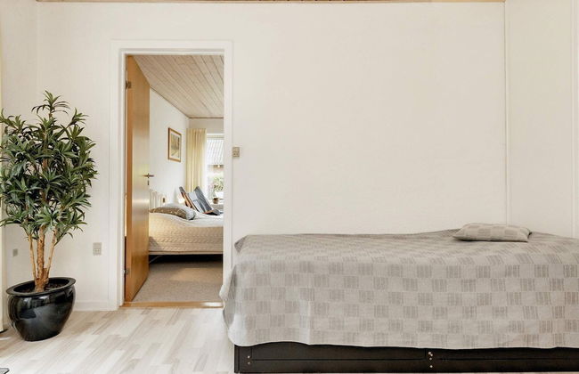 5 Person Holiday Home in Norreballe - Foto 3