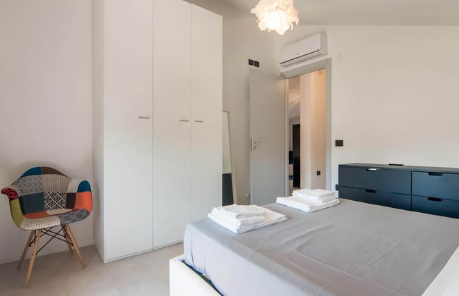 Villa in Ostra Vetere With Pool and Jacuzzis - Photo 6