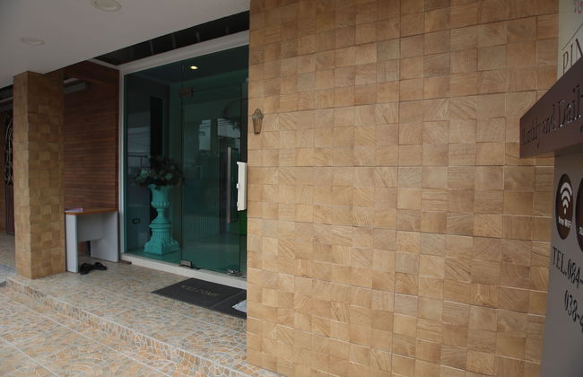 Pintree Service Apartment Pattaya - Photo 51