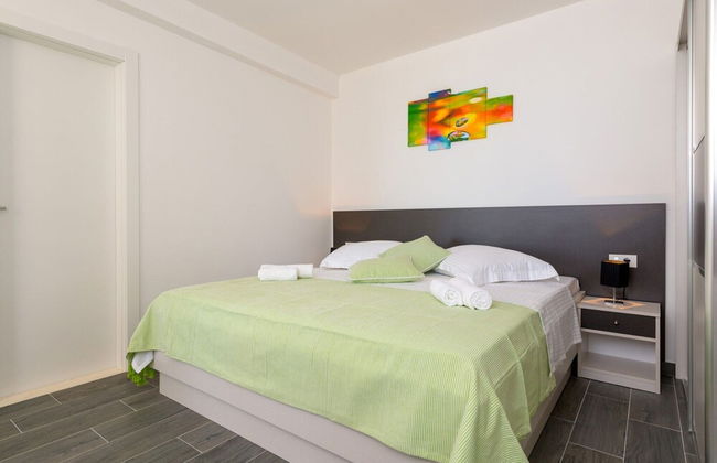 Villa Kabalero - Four-bedroom Villa With Private Pool - Photo 6