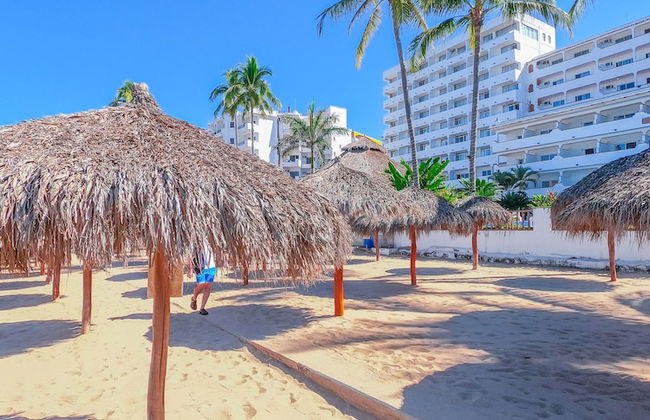 Hotel Tropicana - Near Olas Altas Street - Foto 41