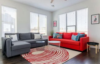 Photo 3 - 2-Bedroom Downtown Dallas Townhome