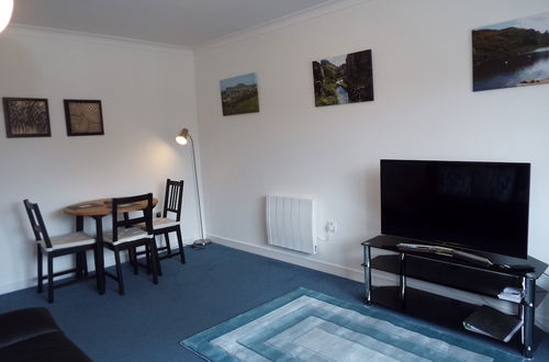 Foto 1 - Ideal Central Edinburgh Location With On-site Private Parking