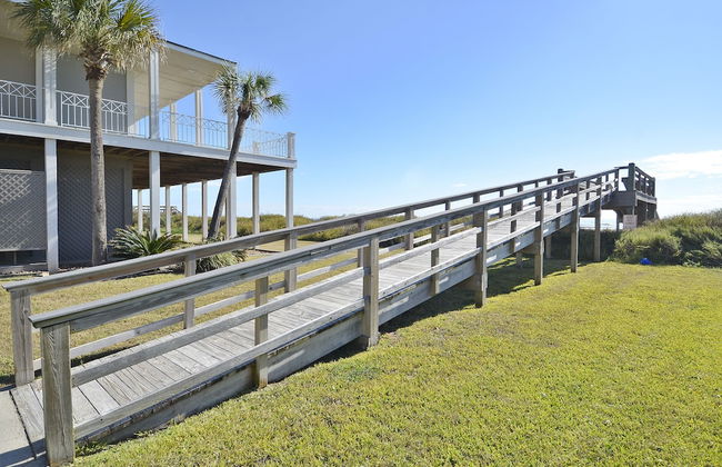 By the Sea - Foto 36