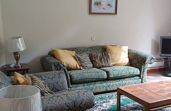4-bed Property in Converted Coach House in Turriff - Foto 9