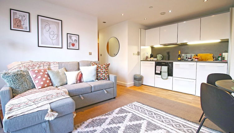 Photo 1 - Bristol City Centre - 2 Bedroom Apartment - Marsh House