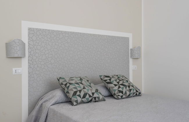 Wonderful Italy Suites - Photo 3