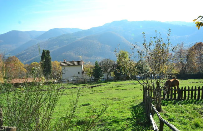 Bright Holiday Home in San Marcello with Pool near Meadows - Foto 20