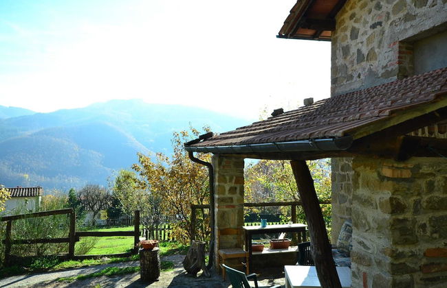 Bright Holiday Home in San Marcello with Pool near Meadows - Foto 22
