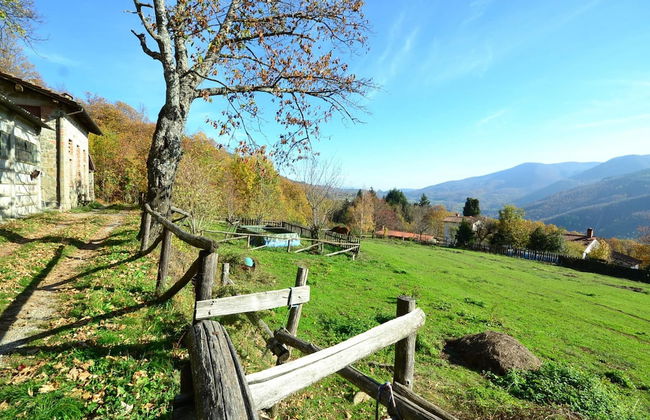 Bright Holiday Home in San Marcello with Pool near Meadows - Foto 26