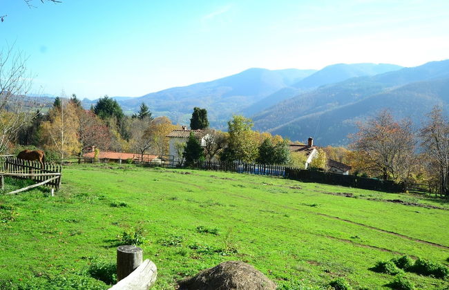 Bright Holiday Home in San Marcello with Pool near Meadows - Foto 25
