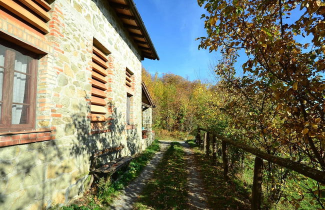 Bright Holiday Home in San Marcello with Pool near Meadows - Foto 27