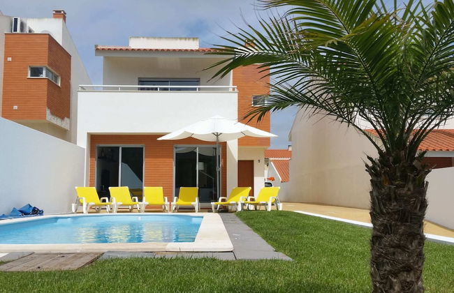 Modern Villa in Sao Martinho do Porto With Swimming Pool - Foto 1