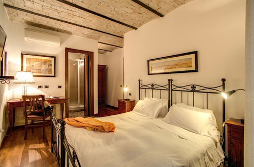 Photo 15 - Residenza Domizia- Guest House