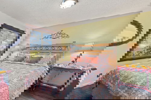 Photo 23 - Fort Marcy Hotel Suites by All Seasons Resort Lodging