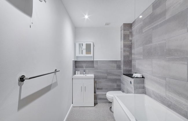 Karah Suites - The Galleria - Photo 10