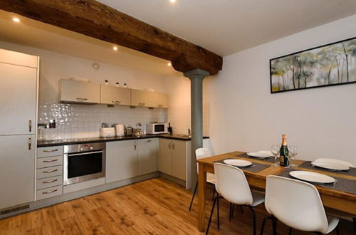 Photo 8 - Karah Suites - Gloucester Docks