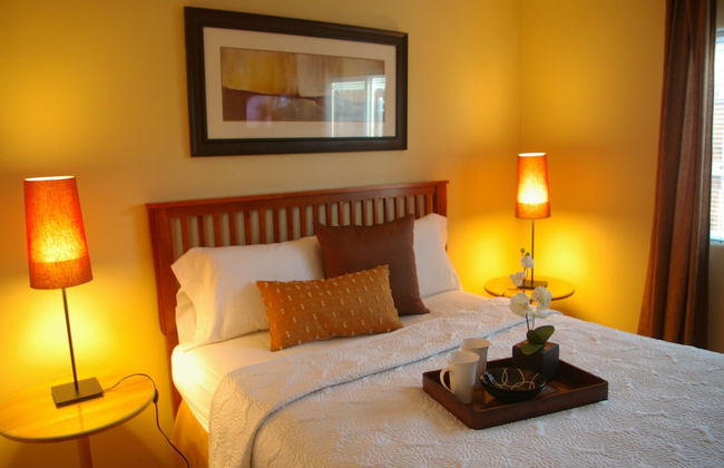 Arden Acres Executive Suites and Cottages - Photo 3