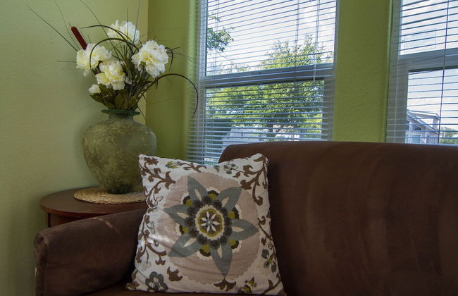 Arden Acres Executive Suites and Cottages - Photo 26