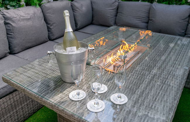 Luxury Georgian City Retreat - Hot Tub - Patio - Foto 28
