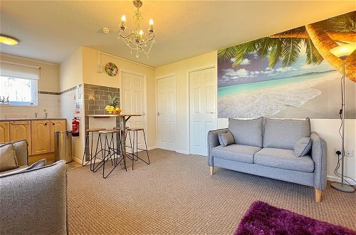 Photo 12 - Paradaise Immaculate 2-bed Property Hemsby