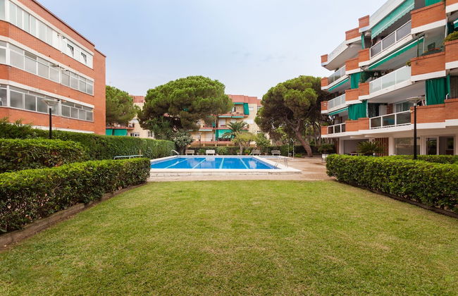 Pineda Be My Guest Castelldefels - Foto 20