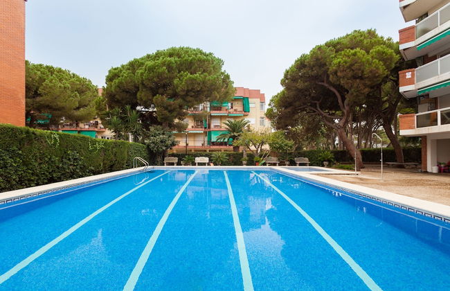 Pineda Be My Guest Castelldefels - Foto 19