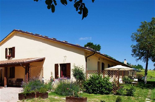 Foto 10 - Farmhouse With a Magnificent Panorama, Swimming Pool, Near Cagli