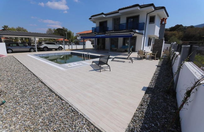 Immaculate 4-bed Villa in Dalyan - Photo 14