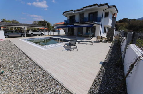 Foto 14 - Immaculate 4-bed Villa in Dalyan