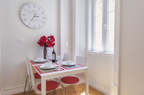 Photo 10 - Cozy Flat in the Heart of Alfama