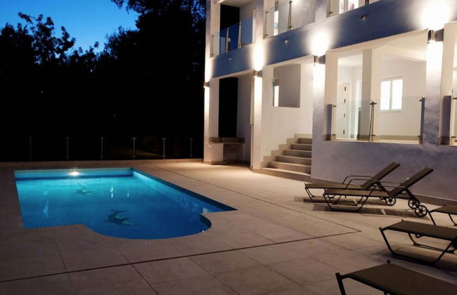 Luxury villa with heated pool - Foto 39