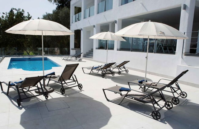 Luxury villa with heated pool - Foto 59