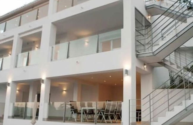 Luxury villa with heated pool - Foto 46