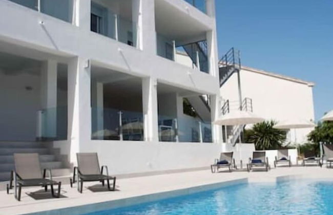 Luxury villa with heated pool - Foto 47