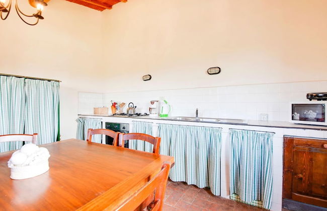 An Authentic Tuscan Stay - Photo 21