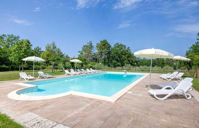 An Authentic Tuscan Stay - Photo 15