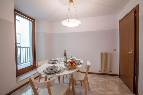 Photo 16 - Cozy Apartment In The Heart Of Riva