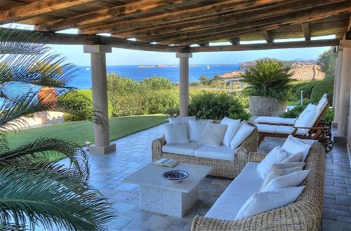 Foto 2 - Porto Cervo Luxury Villa With Private Pool and Magnificent View