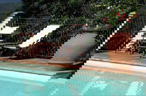 Foto 19 - Holiday Home in Montecarelli With Swimming Pool