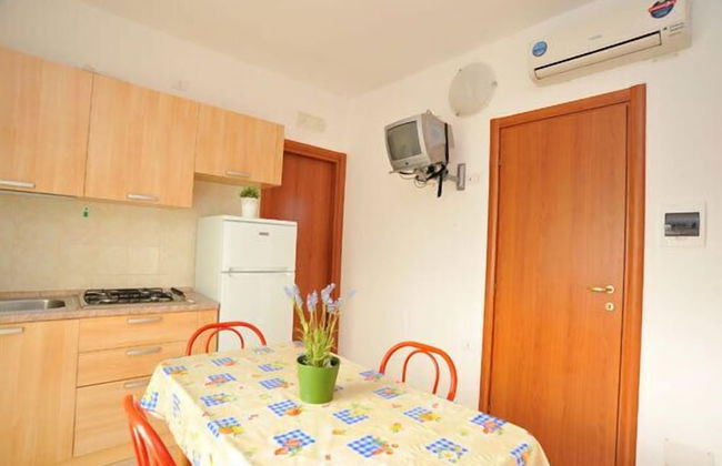 Residence Lido Dei Pini - Photo 15