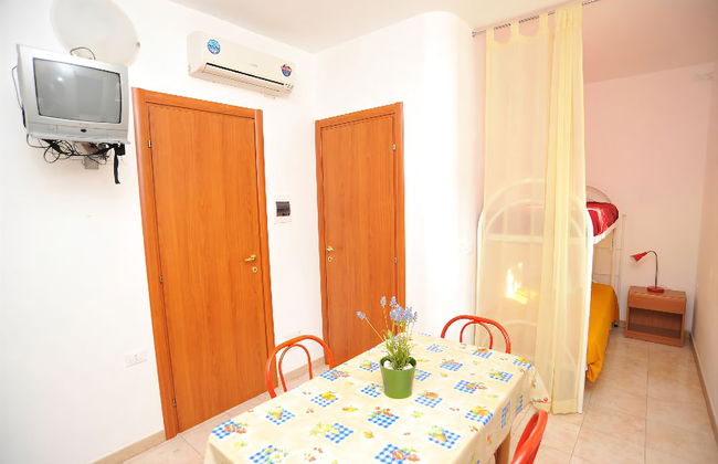 Residence Lido Dei Pini - Photo 11