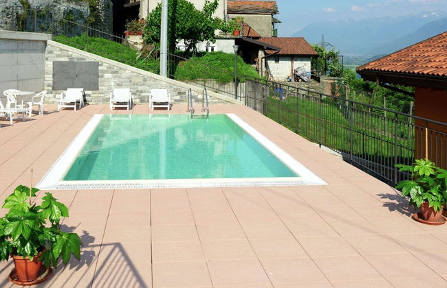 Spacious Apartment in Vercana with Hot Tub - Foto 22