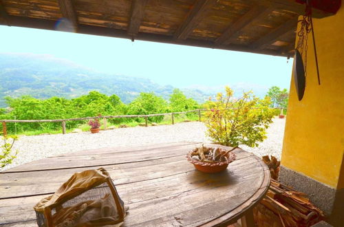 Photo 11 - Vintage Cottage in Pescia with Hot Tub