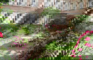 Photo 1 - Hotel Villa Escudier