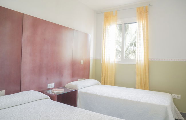 Apartamentos Marineu Arenas - Foto 2