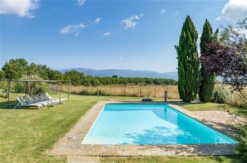 Foto 26 - Beautiful 5-bed Villa in Cortona, Private Pool