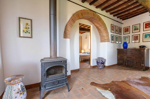 Foto 41 - Beautiful 5-bed Villa in Cortona, Private Pool