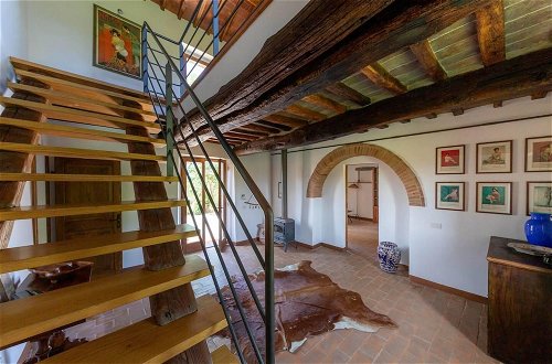 Foto 45 - Beautiful 5-bed Villa in Cortona, Private Pool
