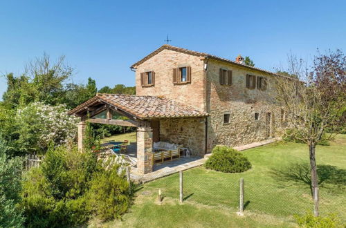 Foto 56 - Beautiful 5-bed Villa in Cortona, Private Pool